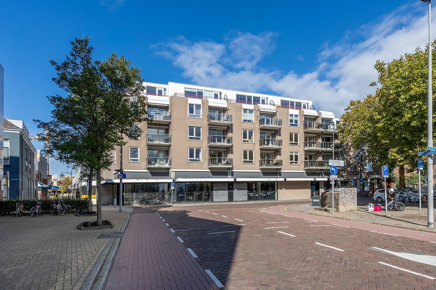 Photo 40 of Raadhuisstraat 57