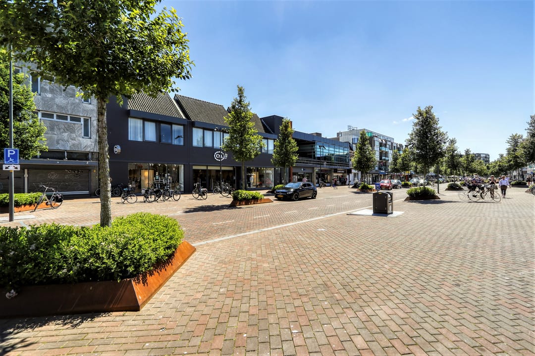 Photo 43 of Raadhuisstraat 57