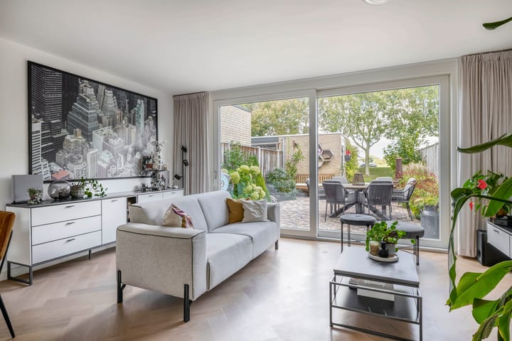 Foto 13 van Vuursteenkreek 19