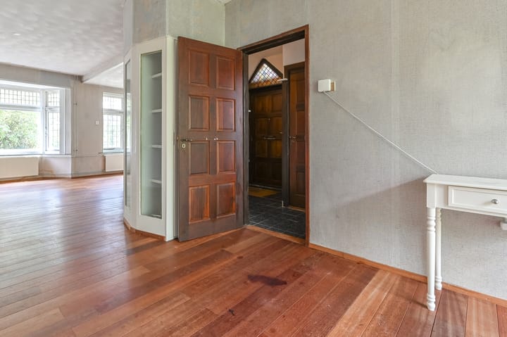 Photo 12 of Wüstelaan 51