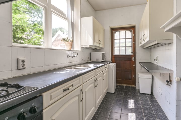 Photo 13 of Wüstelaan 51