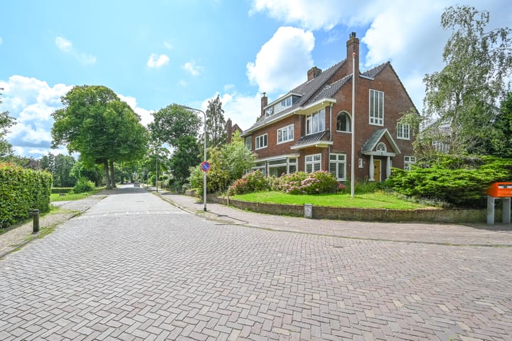 Photo 42 of Wüstelaan 51