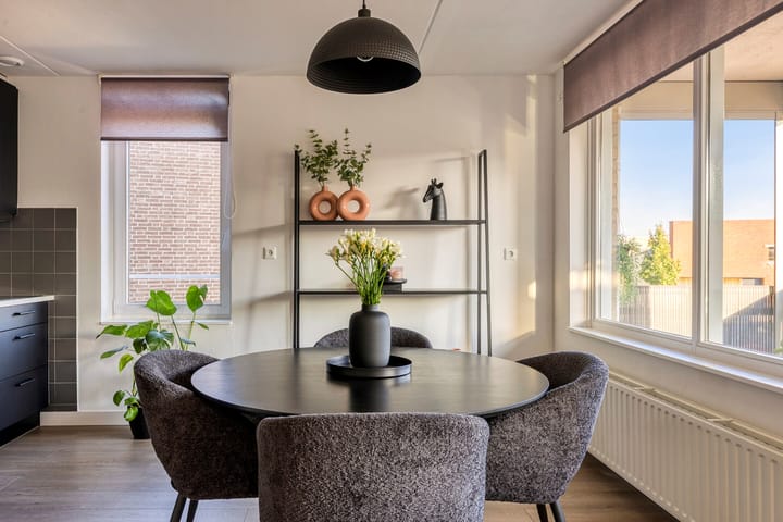 Foto 6 van Schoolstraat 25