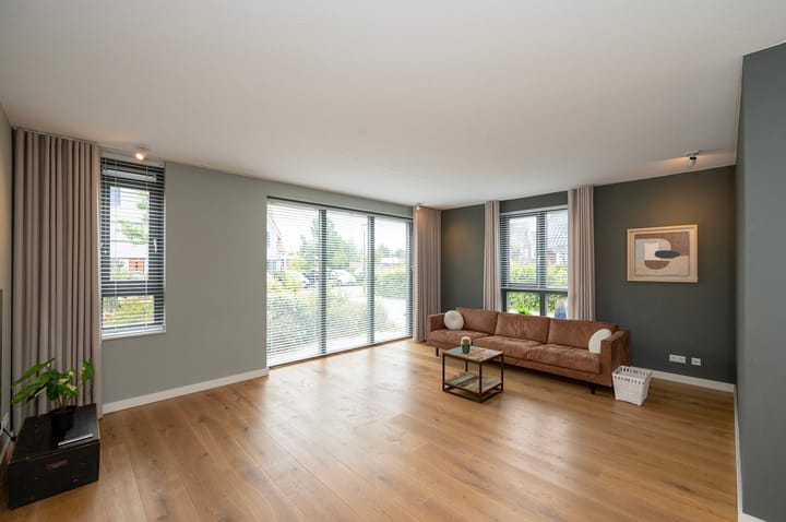 Photo 2 of Walnootlint 5