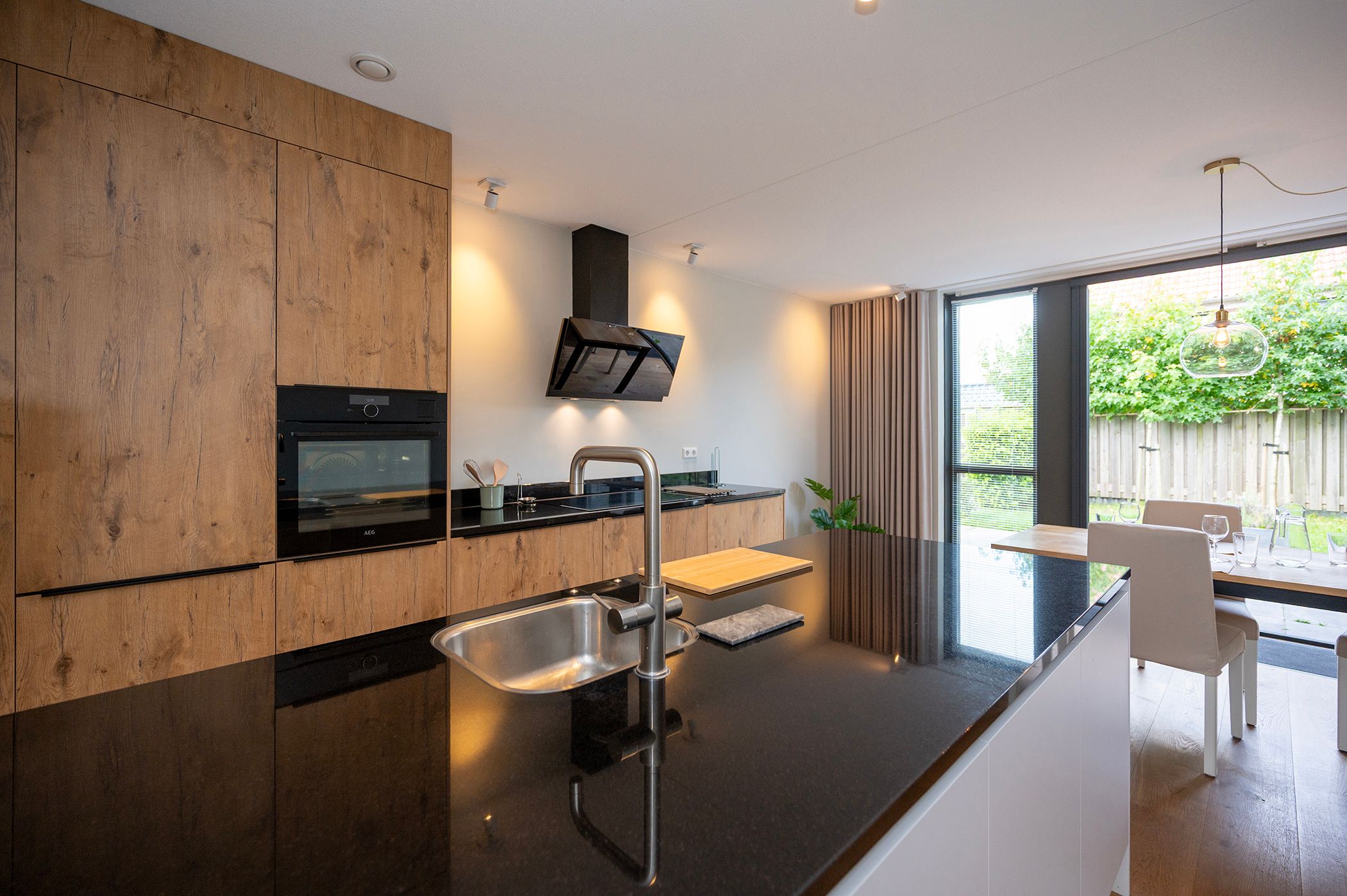 Photo 6 of Walnootlint 5