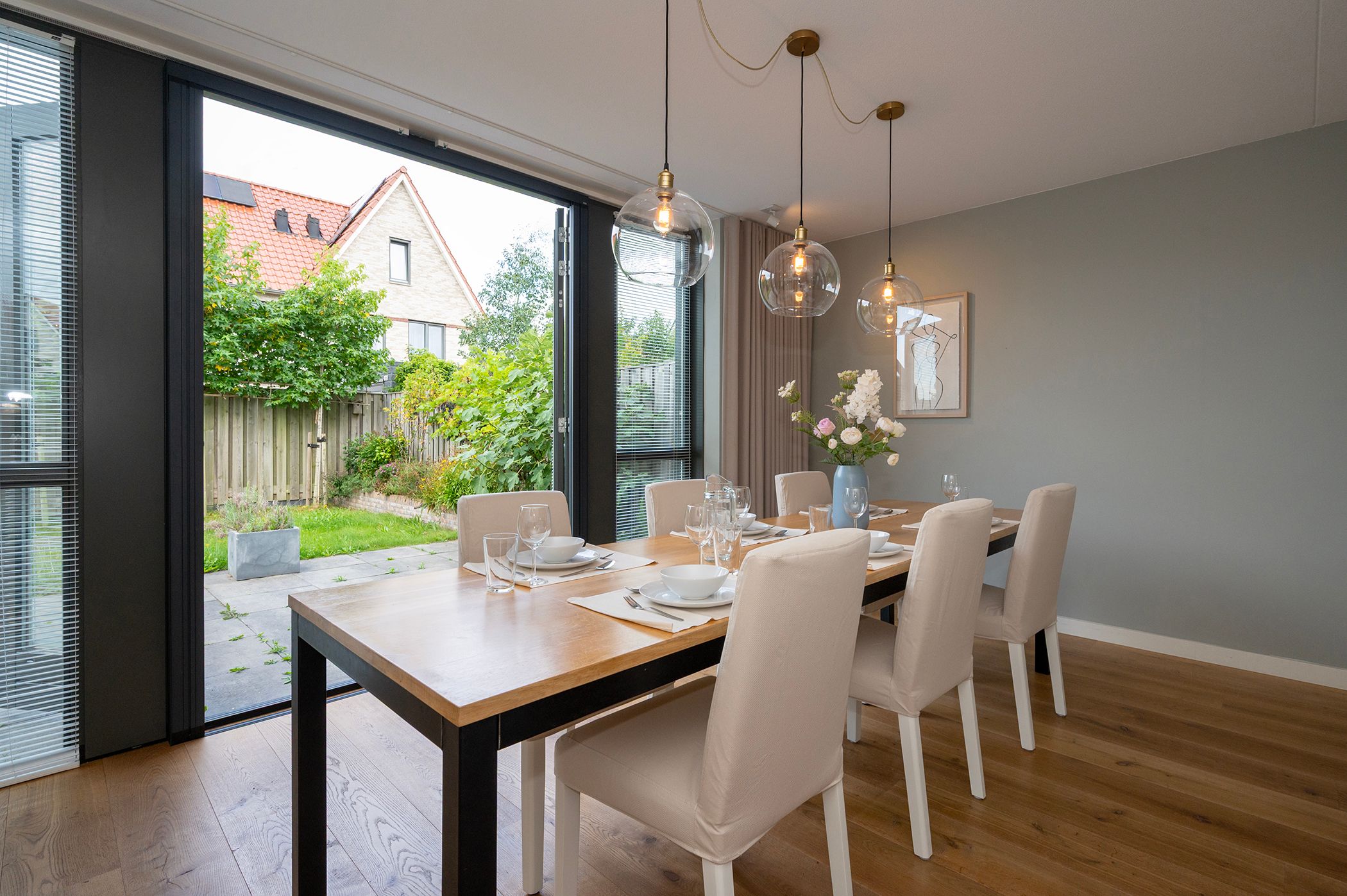 Photo 12 of Walnootlint 5