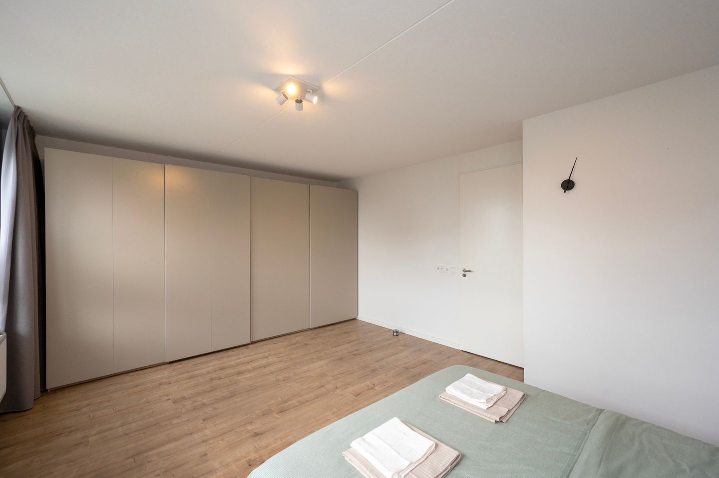 Photo 20 of Walnootlint 5