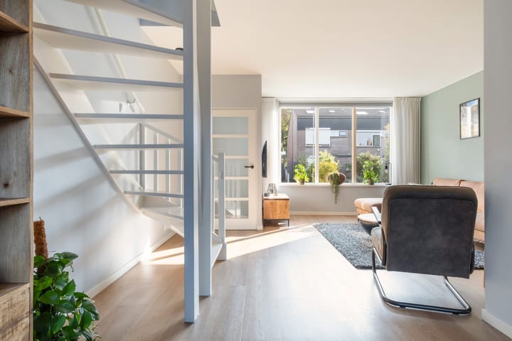 Photo 11 of Zwaluwstraat 224