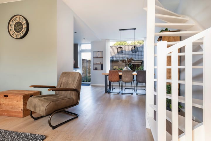 Photo 16 of Zwaluwstraat 224