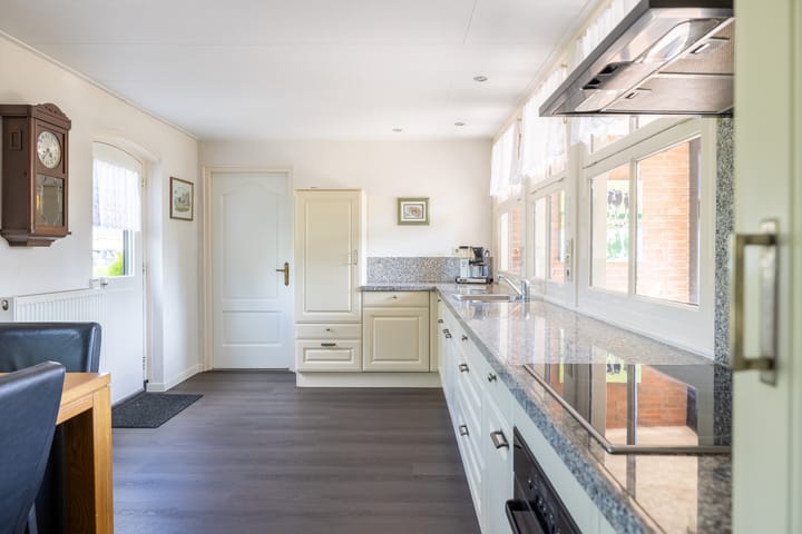 Foto 11 van Monseigneur Hendriksenstraat 2