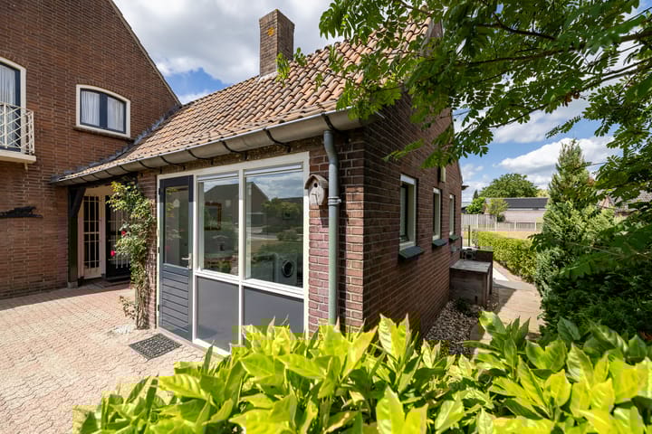 Foto 16 van Monseigneur Hendriksenstraat 2