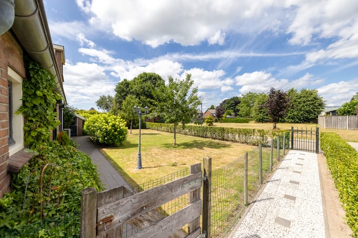 Foto 17 van Monseigneur Hendriksenstraat 2