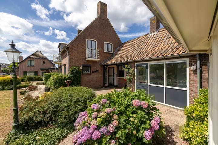 Foto 20 van Monseigneur Hendriksenstraat 2