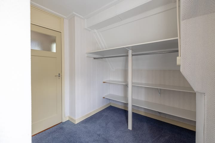 Foto 40 van Monseigneur Hendriksenstraat 2