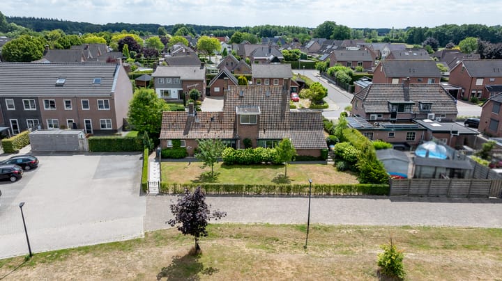 Foto 53 van Monseigneur Hendriksenstraat 2