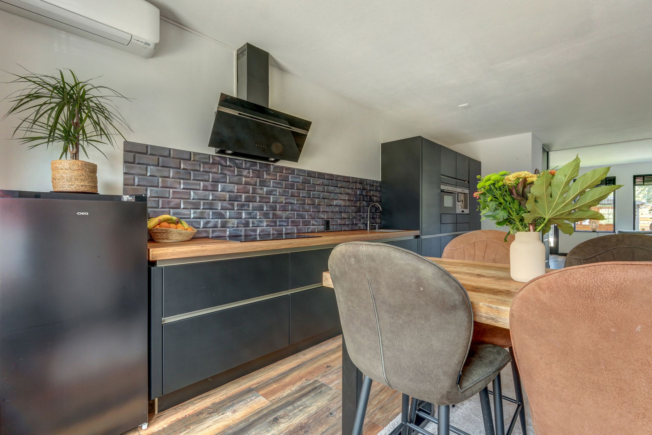 Foto 12 van Heeskesacker 1216