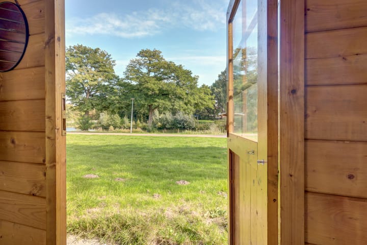 Foto 37 van Heeskesacker 1216