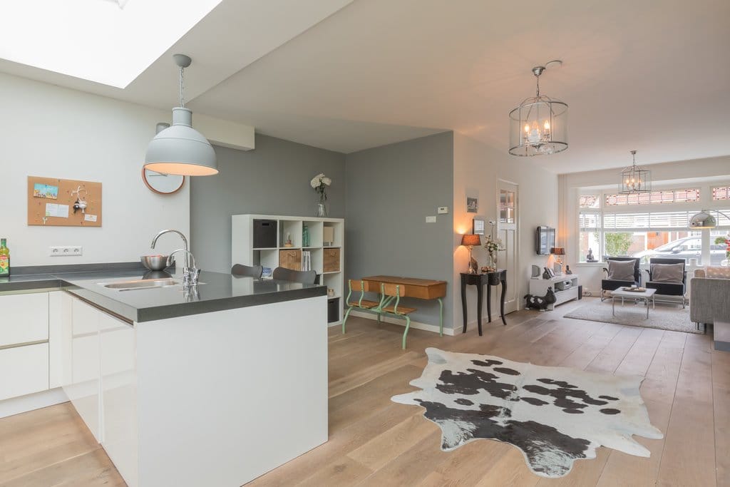 Foto 15 van Jan van den Bergstraat 77