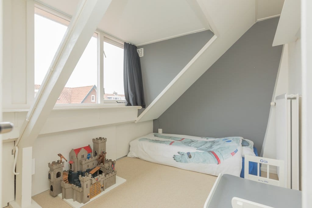 Foto 31 van Jan van den Bergstraat 77