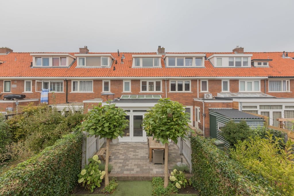 Foto 32 van Jan van den Bergstraat 77