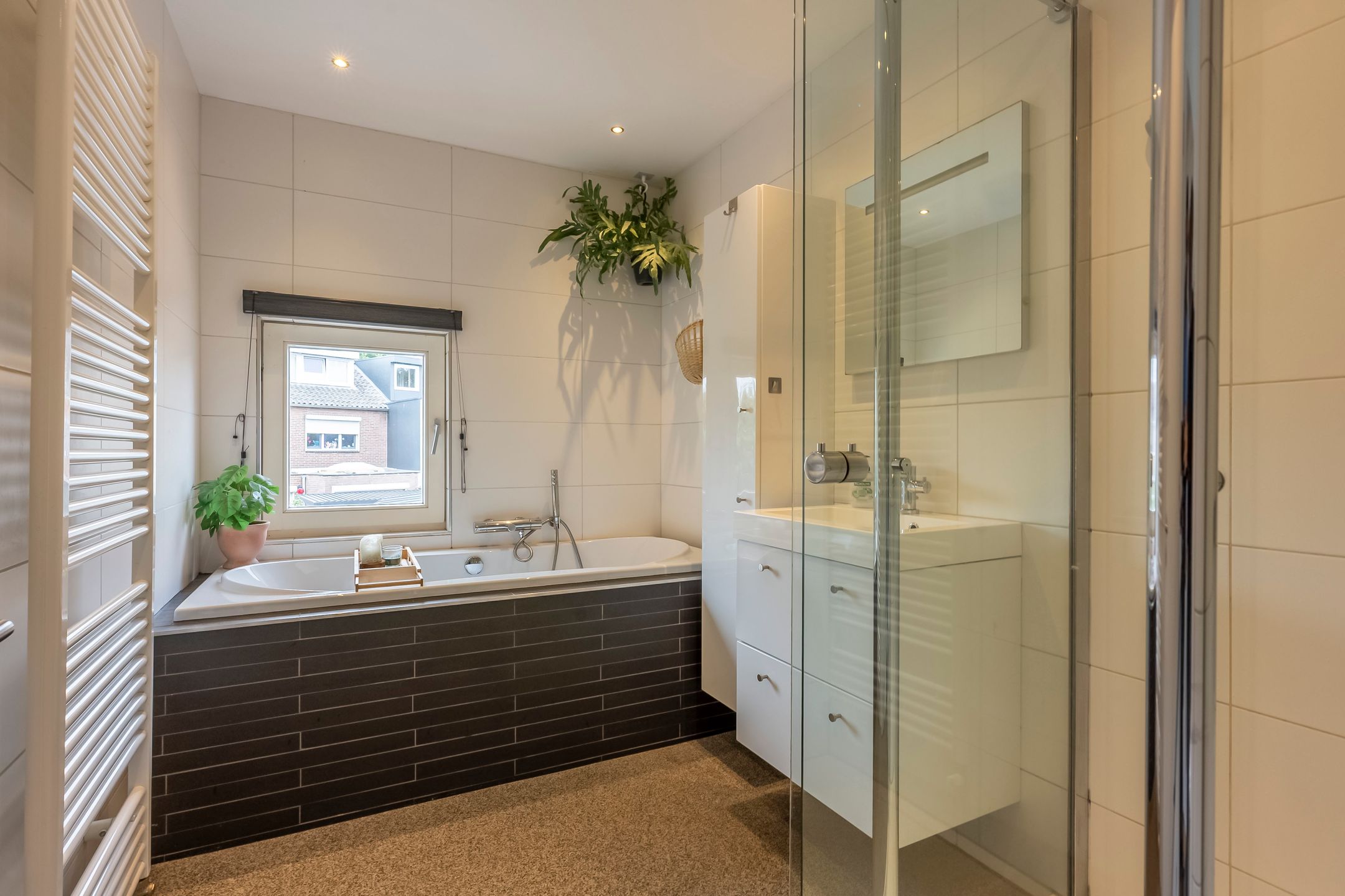 Photo 18 of Chevremontstraat 65