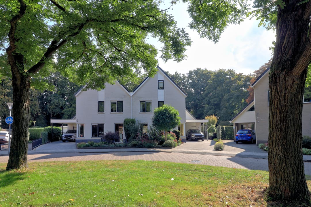 Photo 7 of Slingerbos 10