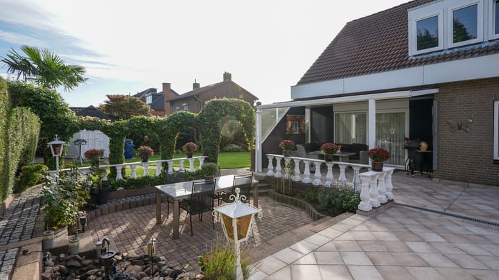 Hoekwoning te koop: Poststraat 5, Landgraaf