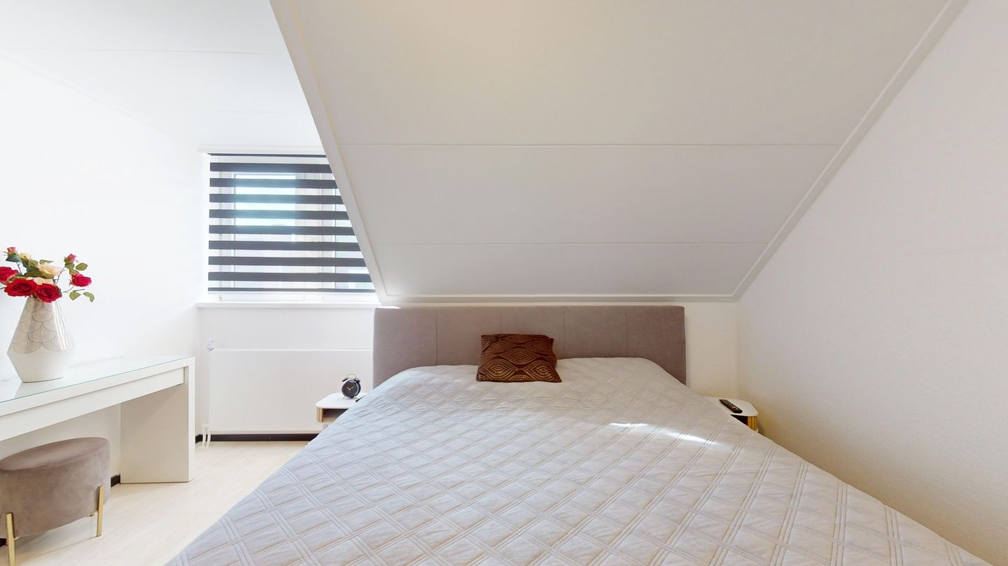 Foto 44 van Poststraat 5