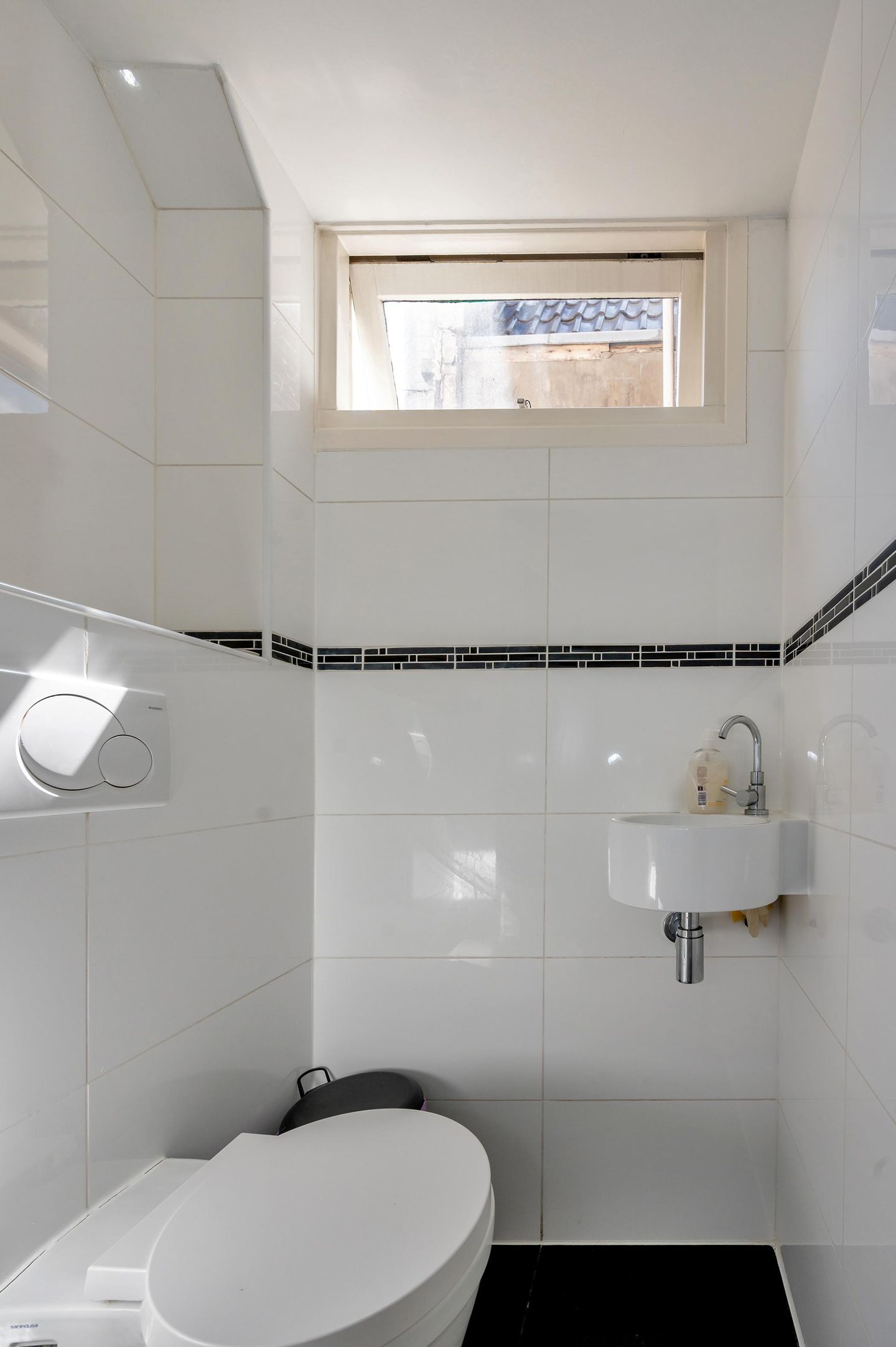 Foto 19 van Oudezijds Voorburgwal 161-B