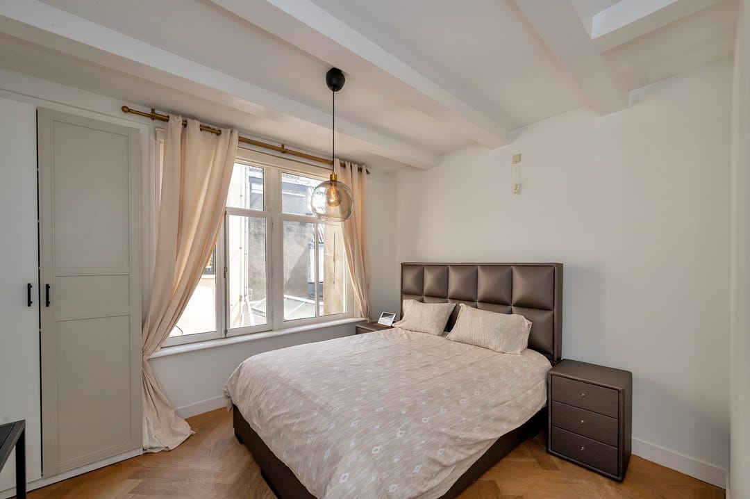 Foto 17 van Oudezijds Voorburgwal 161-B