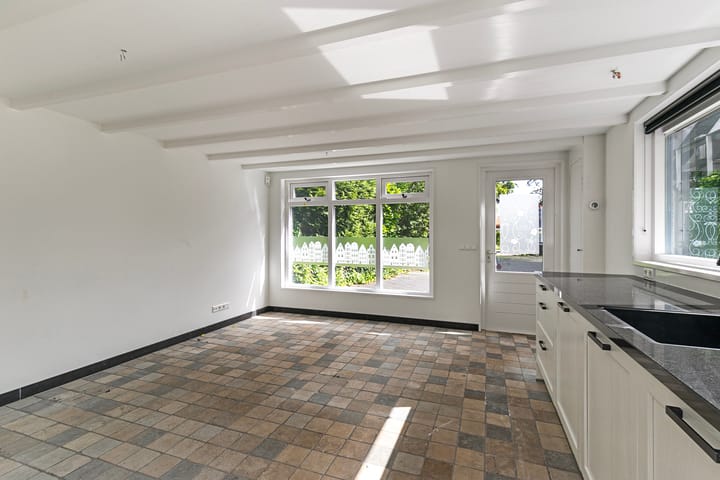 Foto 15 van Voorweg 25