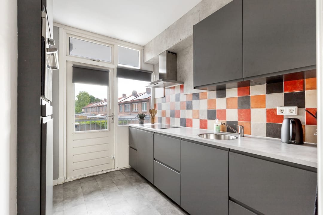 Foto 13 van Van Spilbergenstraat 11-A