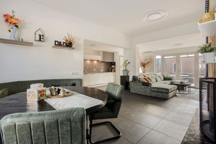 Foto 7 van Schadewijkstraat 11