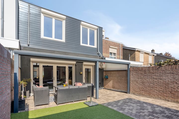 Foto 28 van Schadewijkstraat 11