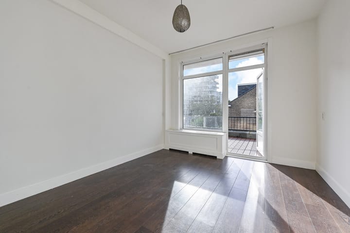 Foto 21 van Theresiastraat 125-A