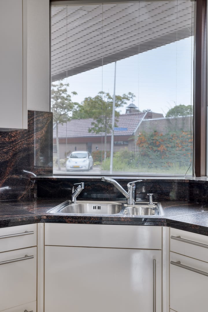 Foto 12 van van Beethovenlaan 4