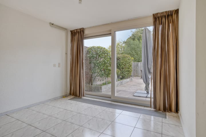 Foto 14 van van Beethovenlaan 4