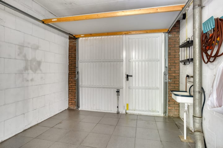 Foto 22 van van Beethovenlaan 4