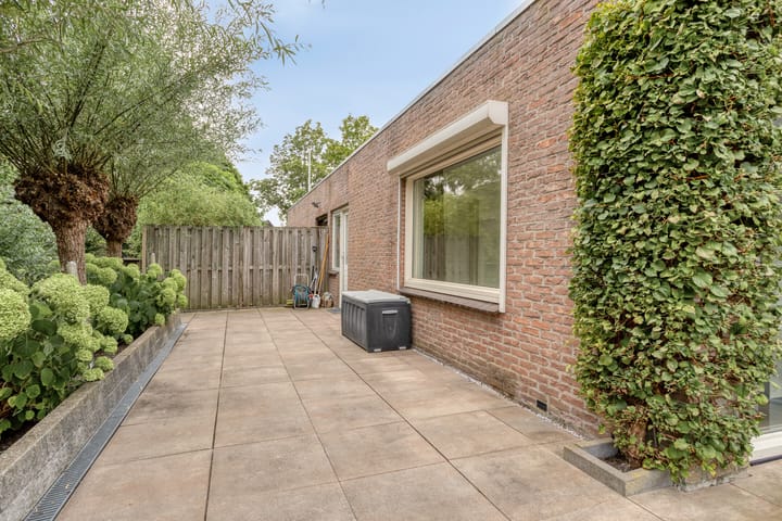 Foto 36 van van Beethovenlaan 4