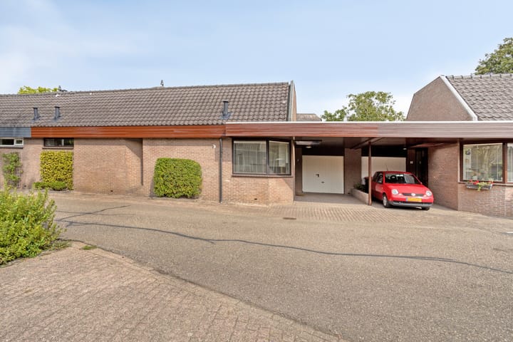 Foto 39 van van Beethovenlaan 4