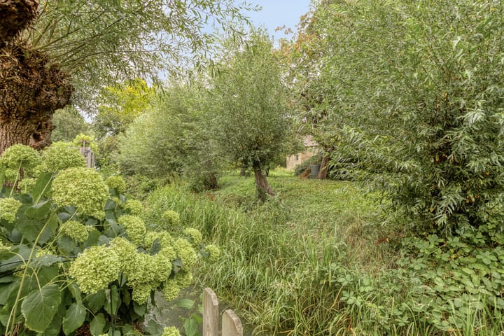 Foto 40 van van Beethovenlaan 4