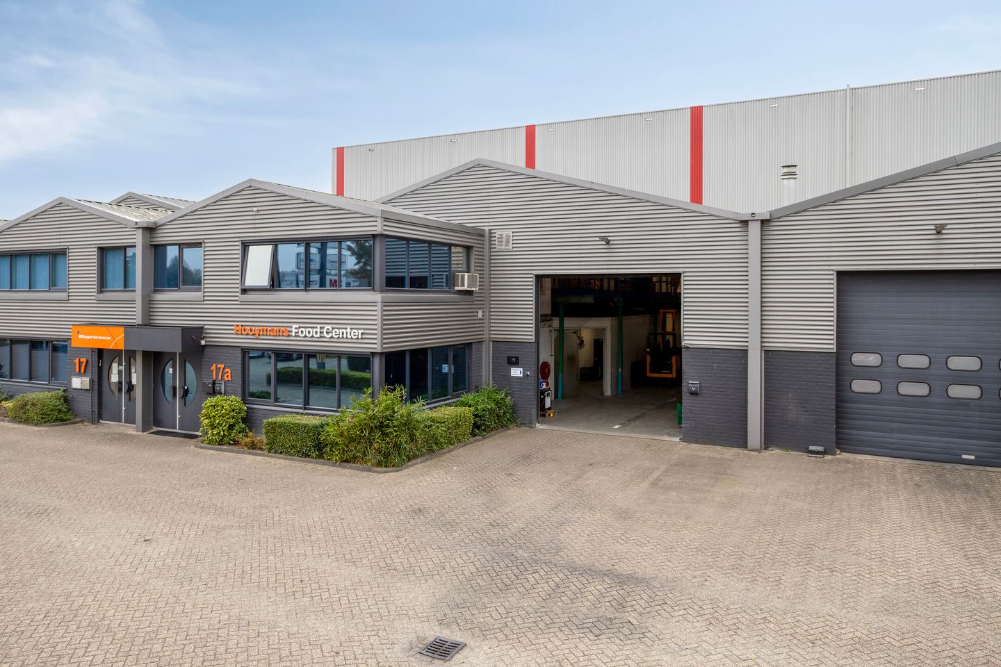 View photo 2 of Sluisweg 17-a