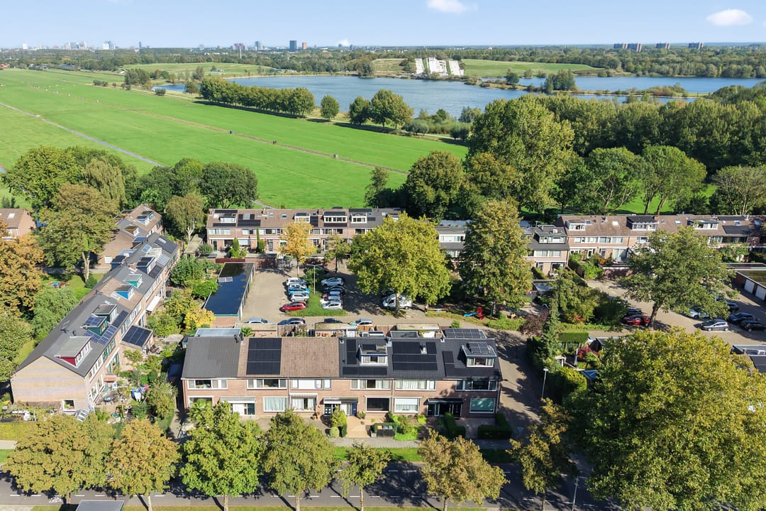 Photo 2 of Edelstenenbaan 34