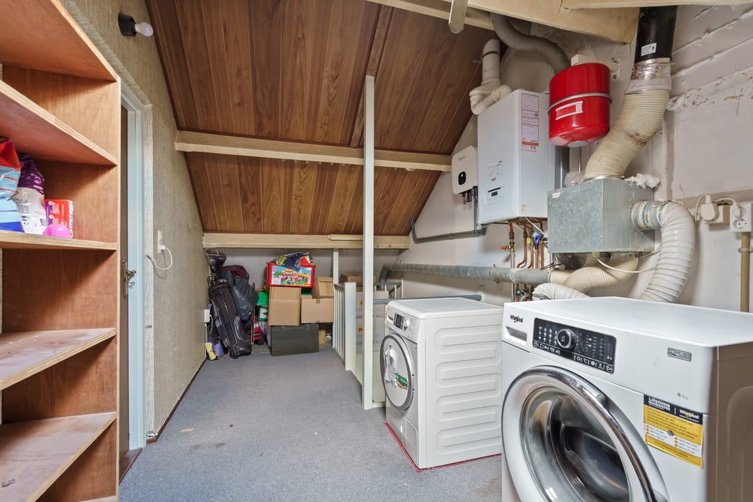 Photo 38 of Edelstenenbaan 34