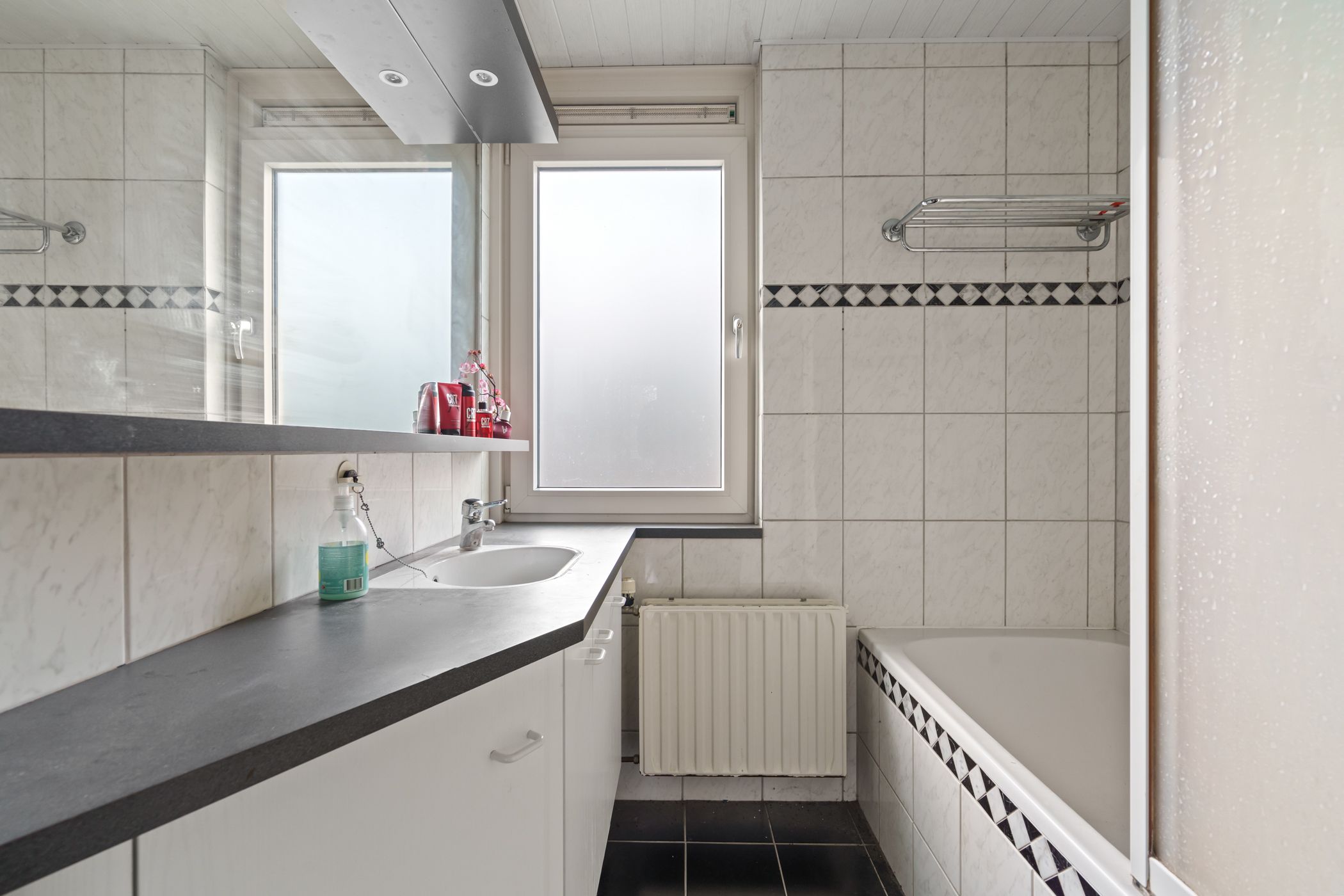 Photo 42 of Edelstenenbaan 34