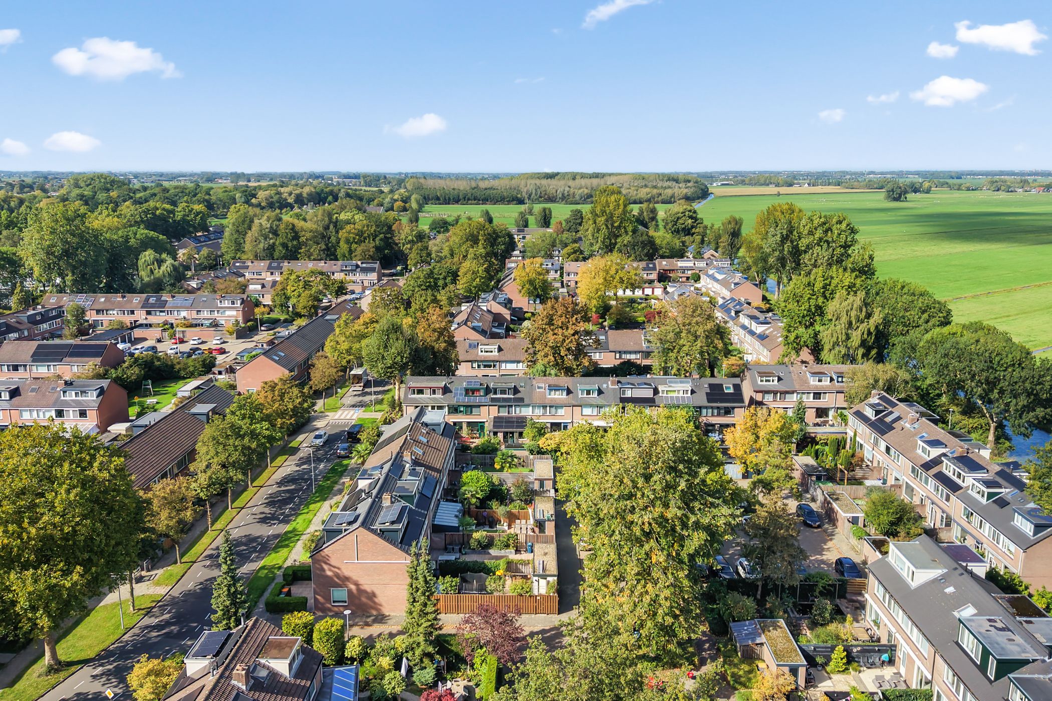 Photo 48 of Edelstenenbaan 34