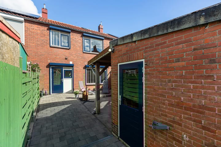 Foto 23 van Claes Danckaertzstraat 16