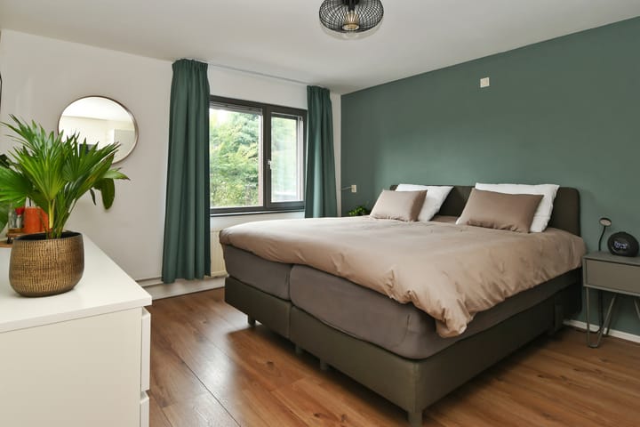 Photo 19 of Burg. Janssenring 32