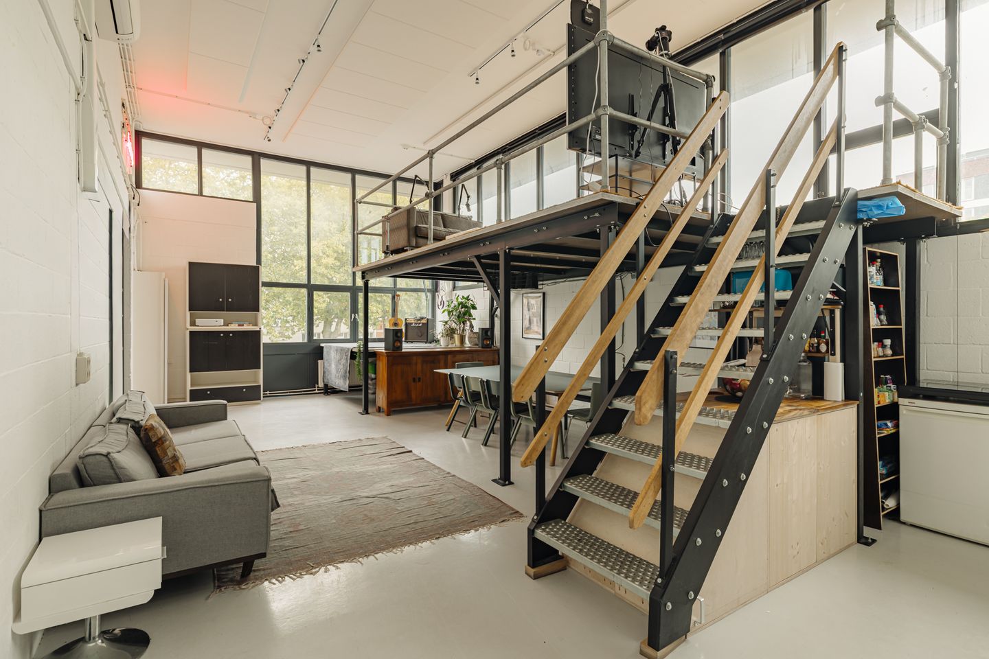 View photo 4 of Veemarkt 155-159