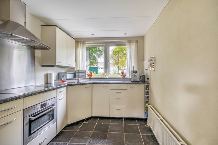 Foto 12 van Piustuin 4